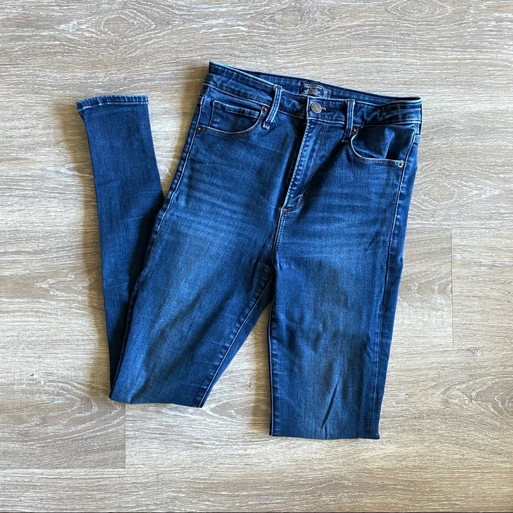 A&F Simone High Rise Skinny Jeans